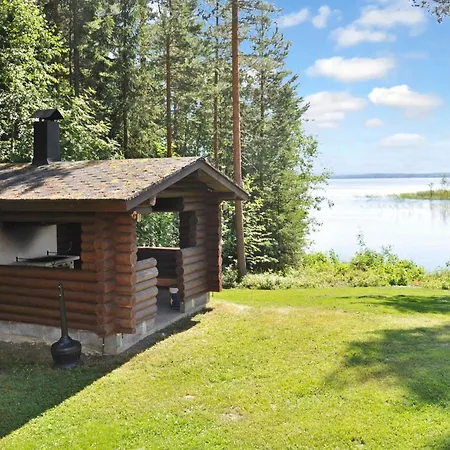 Holiday home Piilopirtti By Interhome Salonnena